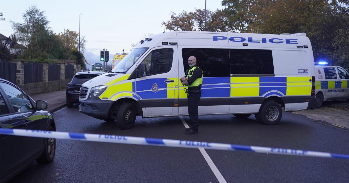 15-year-old boy dies after stabbing near West Yorkshire school - Vimarsana News