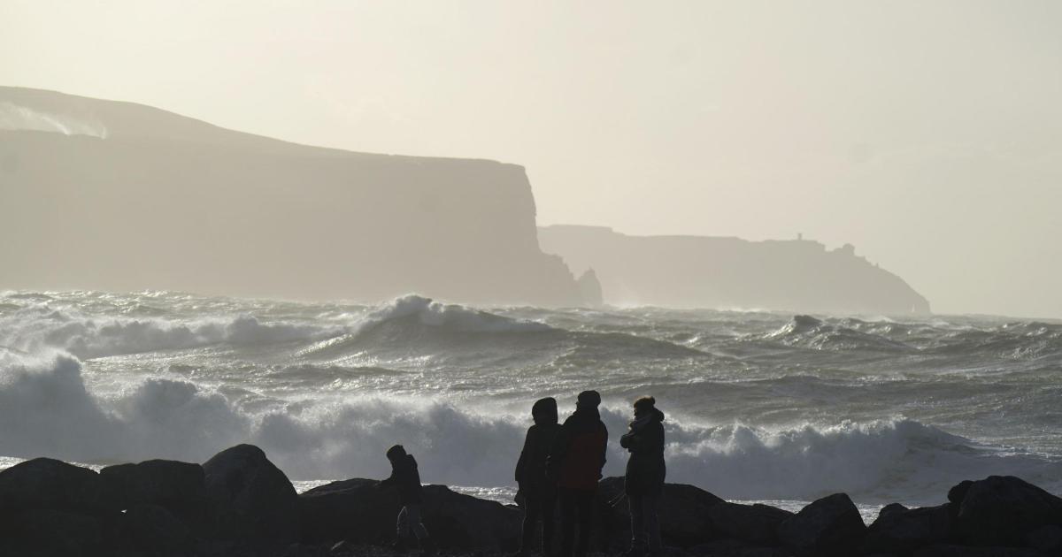 Storm Isha to bring 'damaging' and 'disruptive' winds across island of Ireland - Vimarsana News