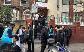 The Islamic Relief working with Finsbury Park Mosque to raise money for people in Turkey and Syria